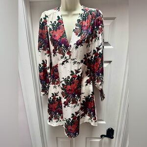 $620 NWT Alexander McQueen Silk Parchment Dress